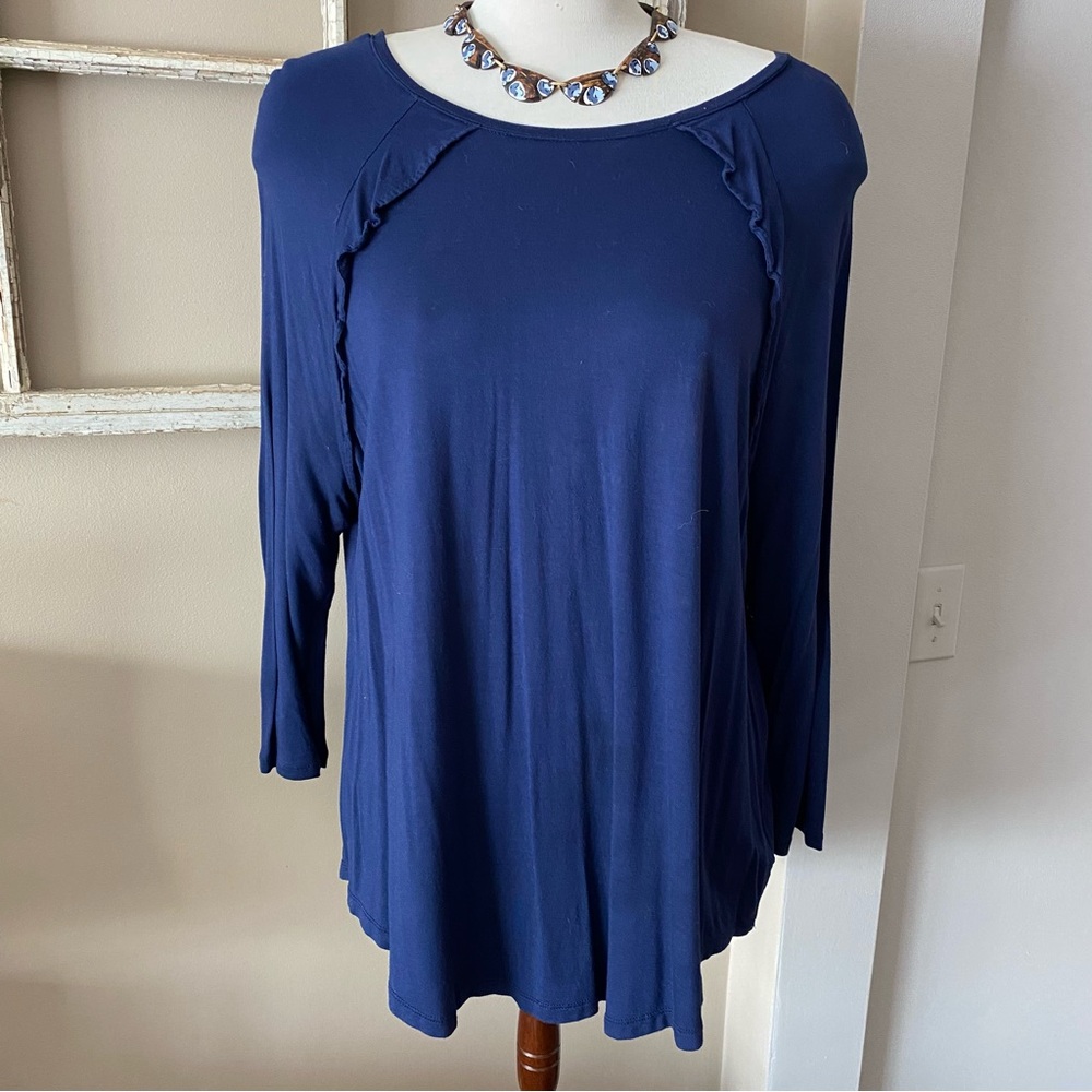 Old Navy long sleeved plus size navy blue top